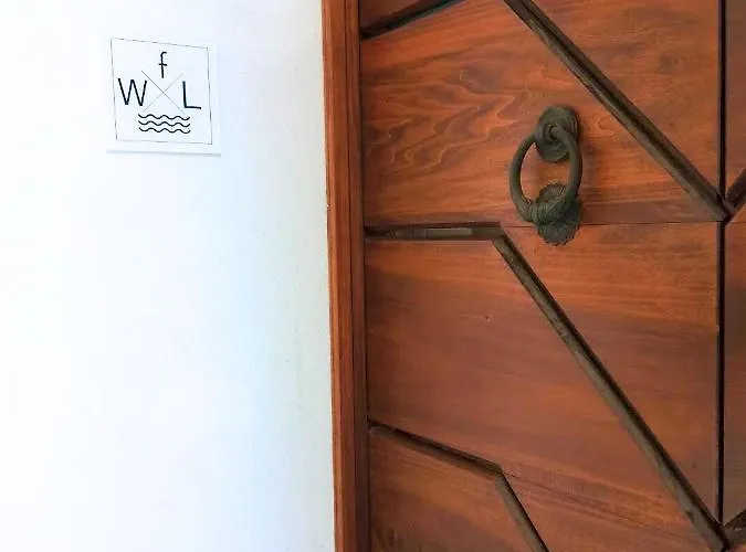 Fwl The Lake 度假居