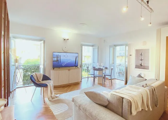 Fwl The Lake 度假居